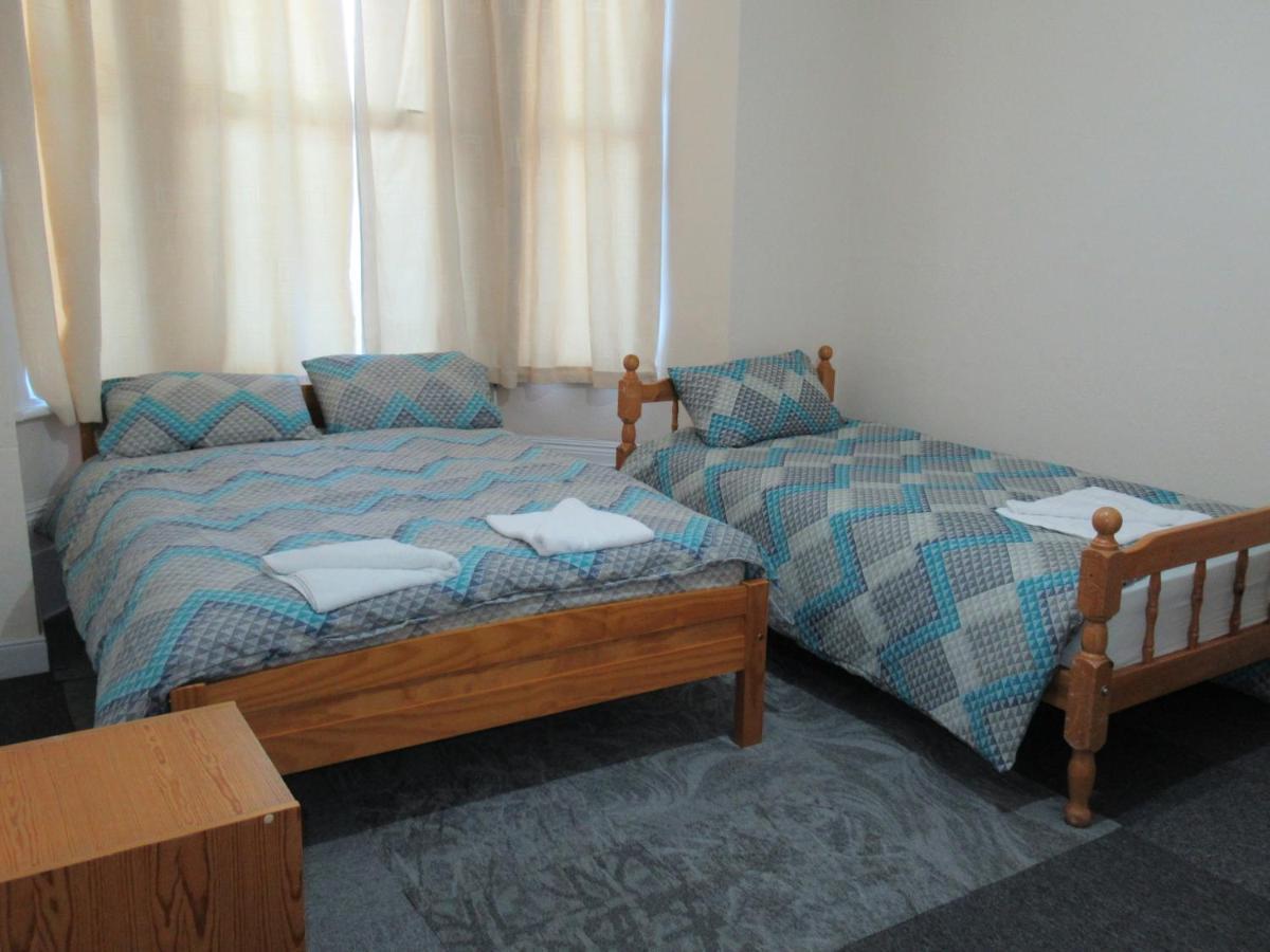 Отель Lennard House Фолькустоун Экстерьер фото